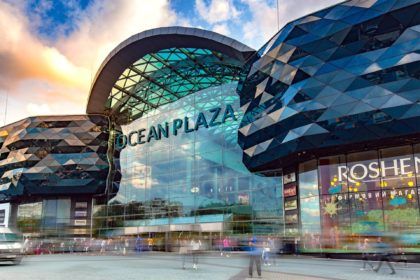 “Ocean Plaza” TM